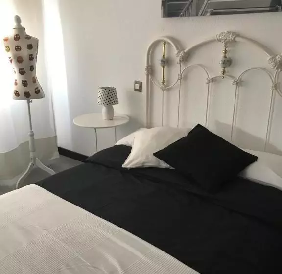 Hostelli Alojamiento El Cantal