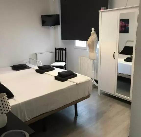 Hostelli Alojamiento El Cantal