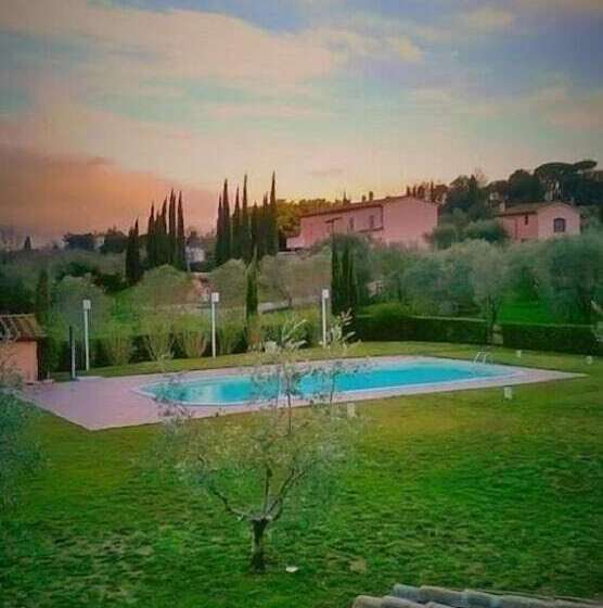 בית מלון כפרי Agriturismo Gli Archi