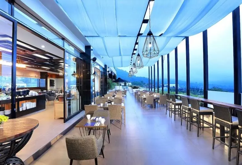 Hotel Aston Inn Batu