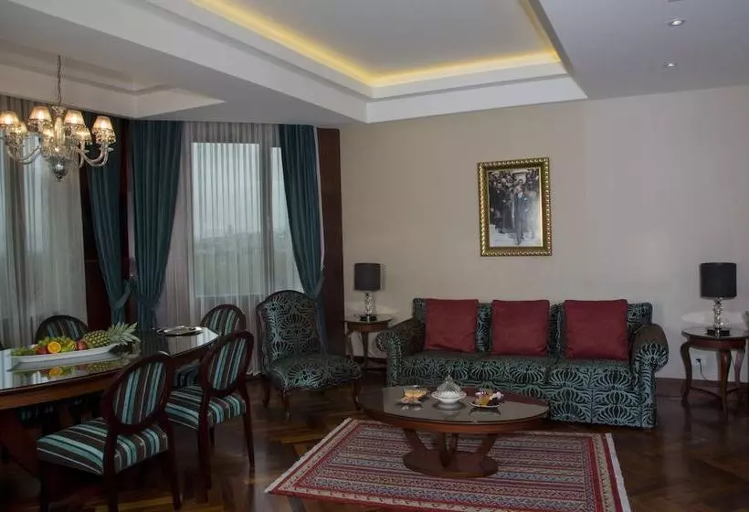 هتل Blue Diamond Ataturk Palace