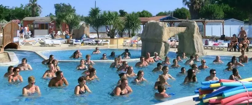 Hotelli Camping Le Soleil De La Méditerrannée