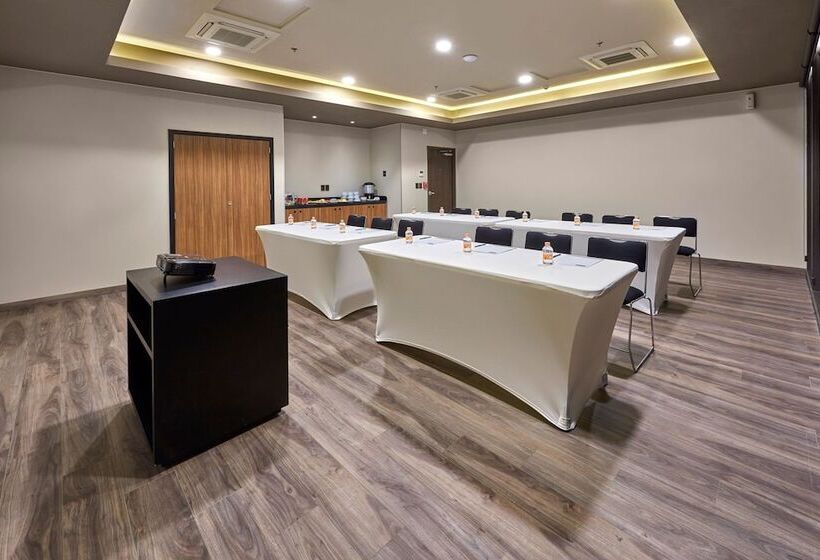 酒店 City Express Plus By Marriott Ciudad De Mexico Interlomas