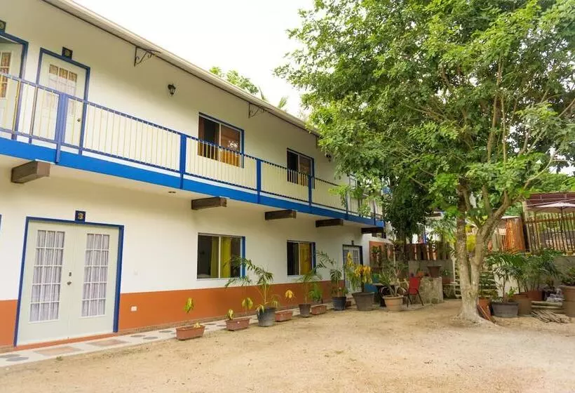 هتل Hacienda Bambú