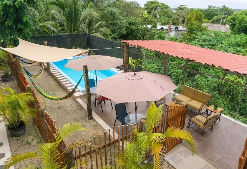 هتل Hacienda Bambú