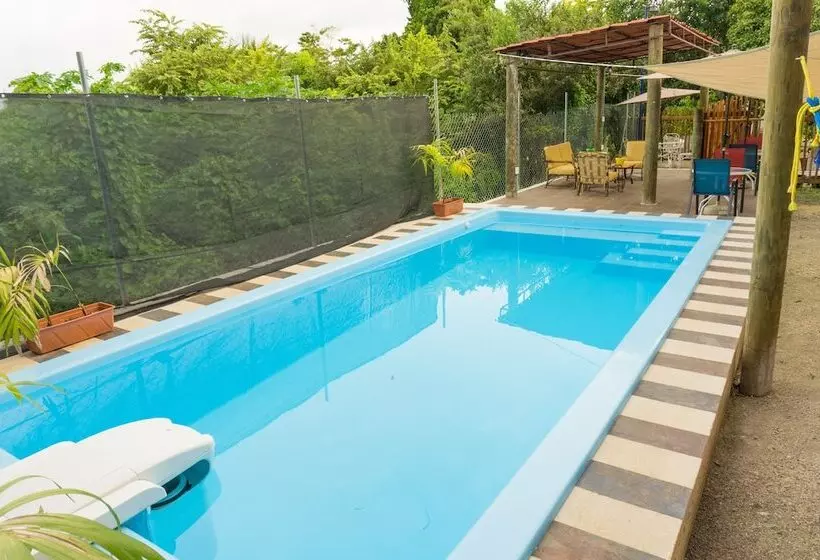 هتل Hacienda Bambú
