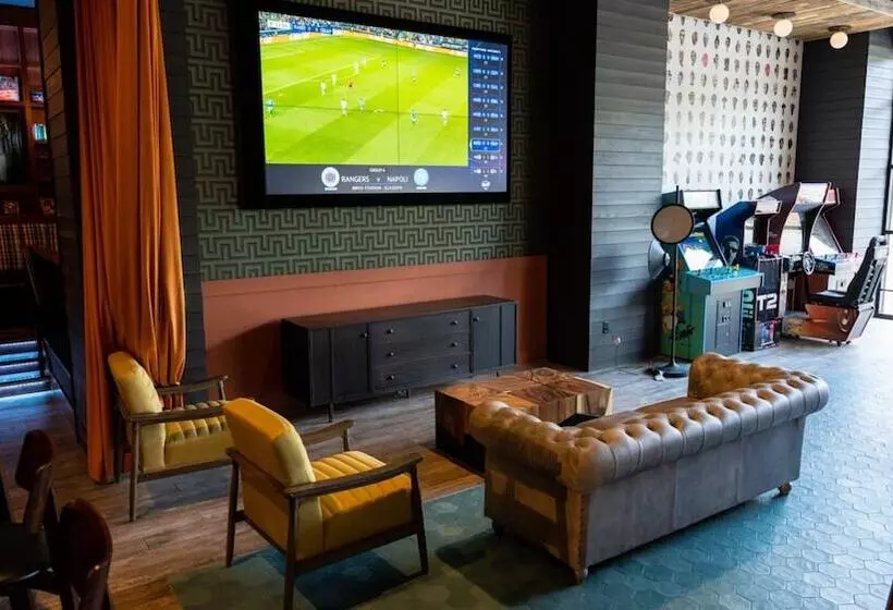 Hotelli Holiday Inn & Suites Nashville Downtown Broadway