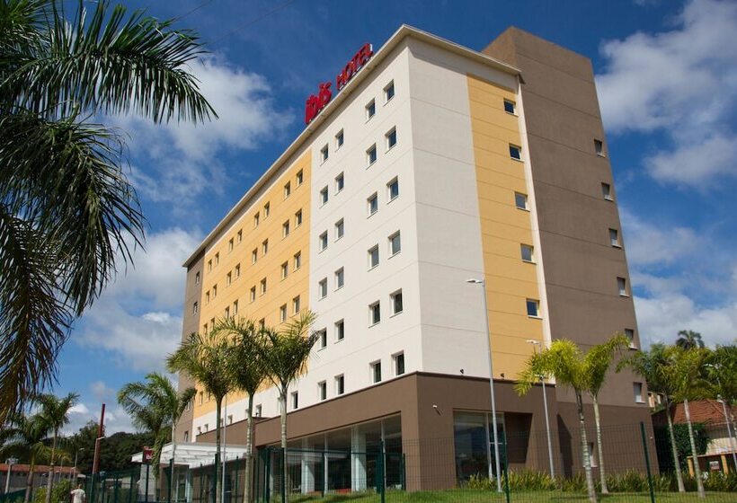 ホテル Ibis Itatiba