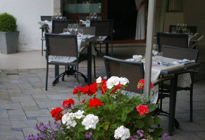 Отель Le Bellevue