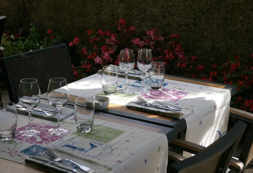 Отель Le Bellevue