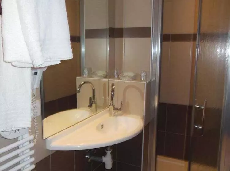 هتل Le Bellevue