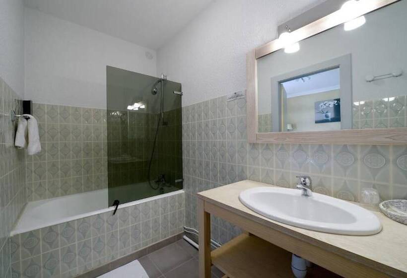 Отель Le Bellevue