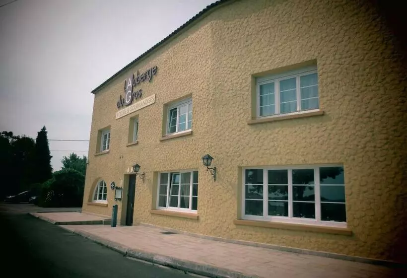 ホテル Logis L Auberge Du Gros