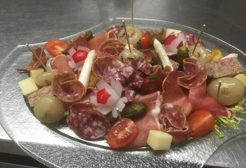 فندق Logis L Auberge Du Gros