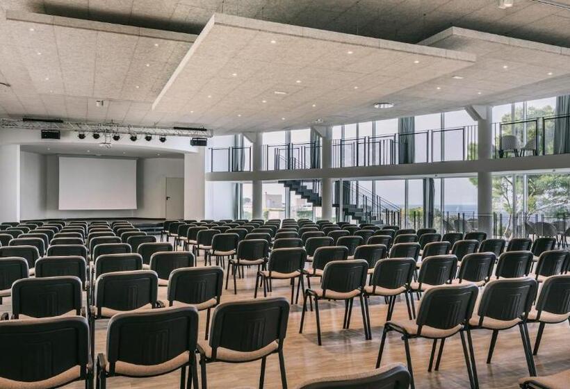 ホテル Mangia S Pollina Resort