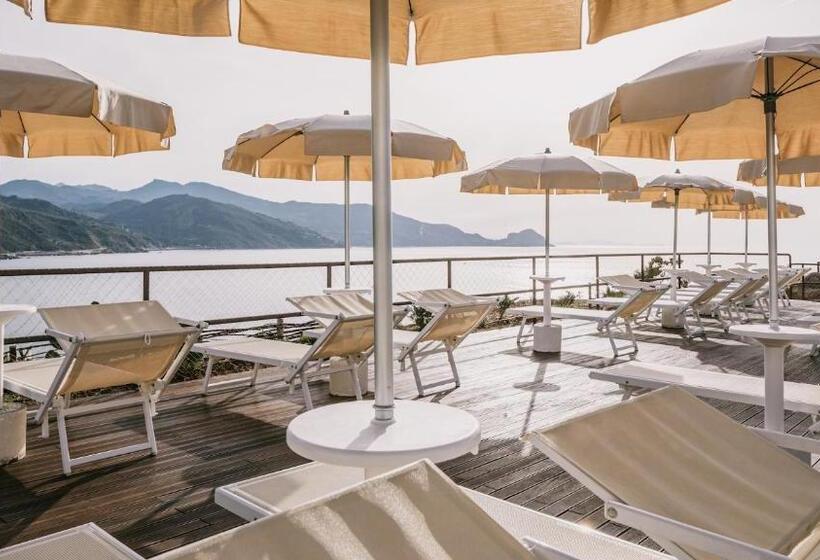 ホテル Mangia S Pollina Resort