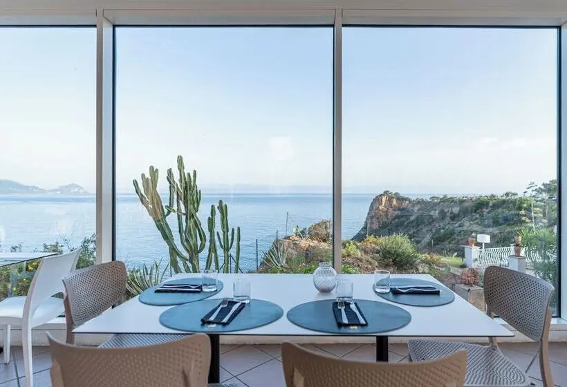 فندق Mangia S Pollina Resort