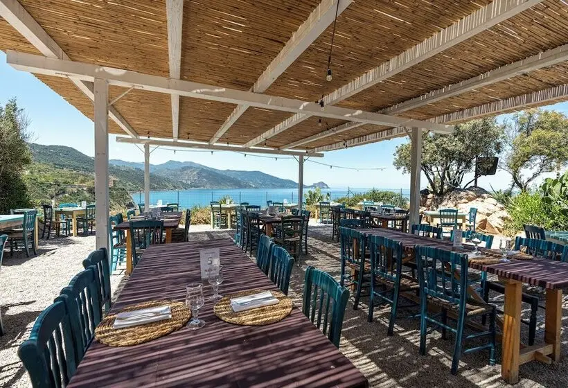 فندق Mangia S Pollina Resort