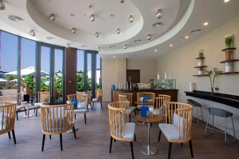 هتل Millennium Resort Salalah