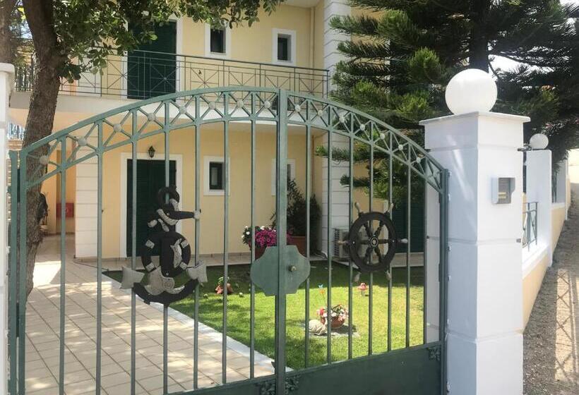 בית מלון כפרי Naftilos Studios