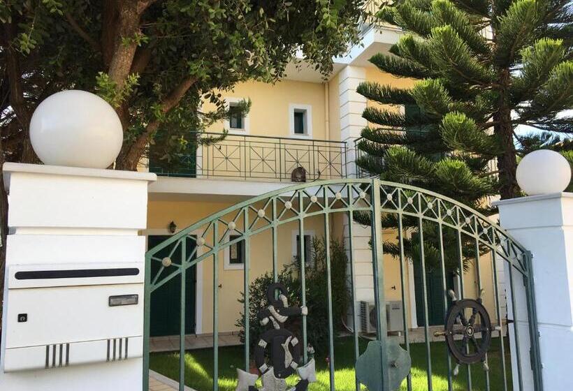 בית מלון כפרי Naftilos Studios