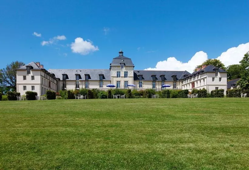 ホテル Résidence Prestige Odalys Le Château De Kergonano