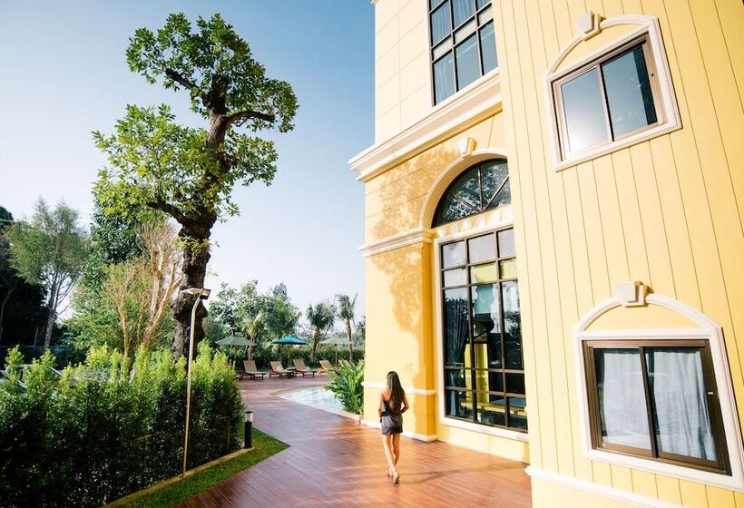 هتل The Pineapple