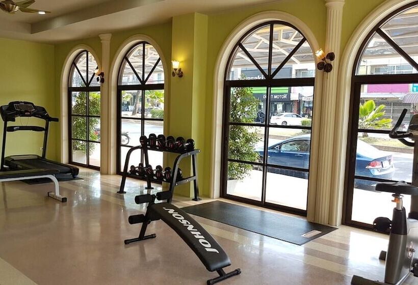 هتل The Pineapple