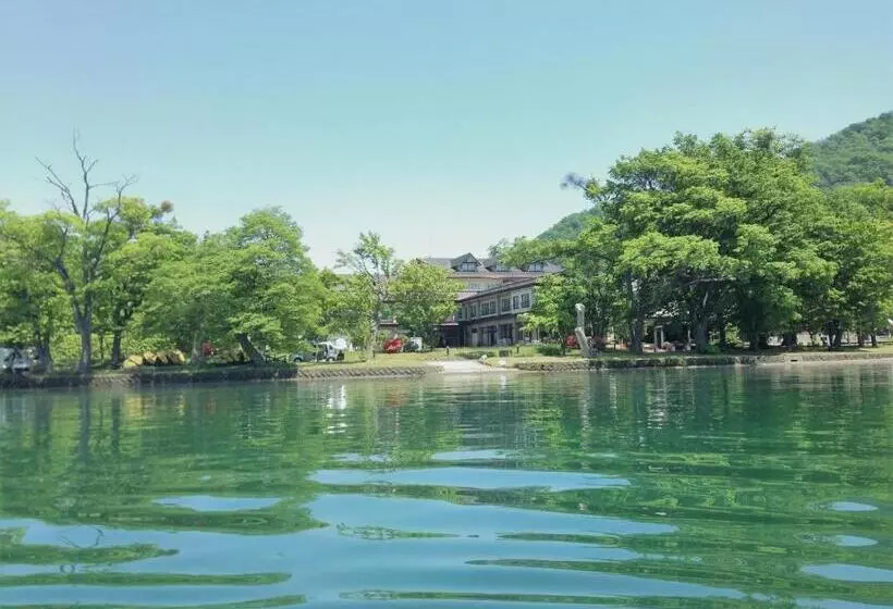 ホテル Towadako Lakeside