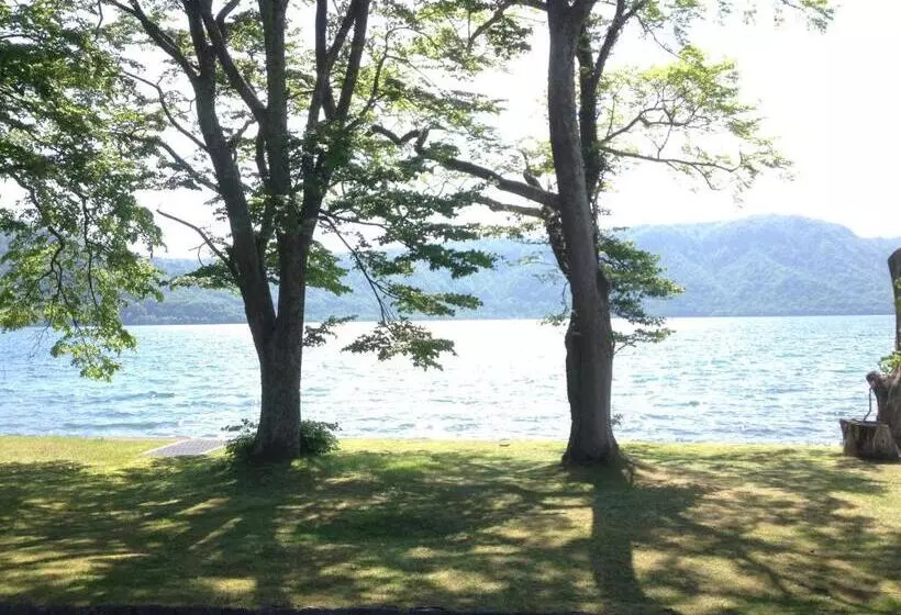 ホテル Towadako Lakeside