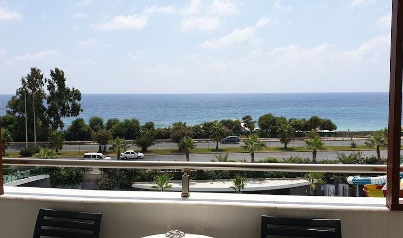 Hotelli Xoria Deluxe