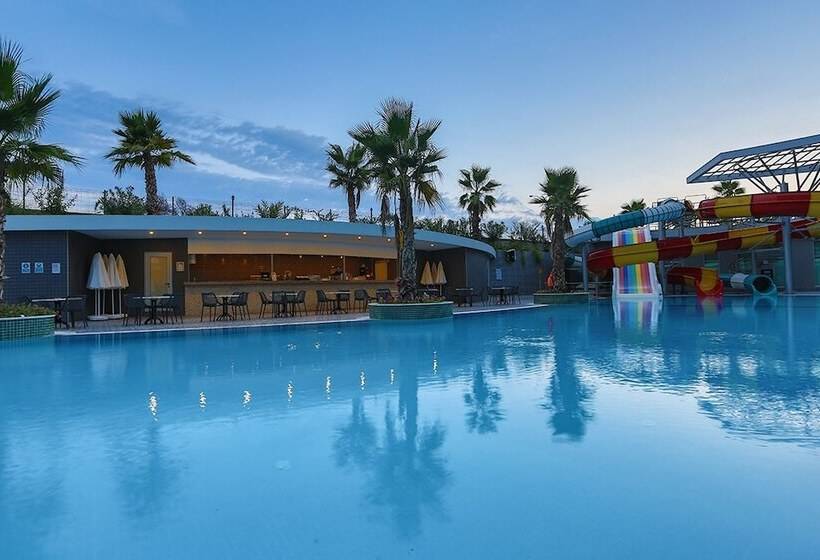 Hotelli Xoria Deluxe