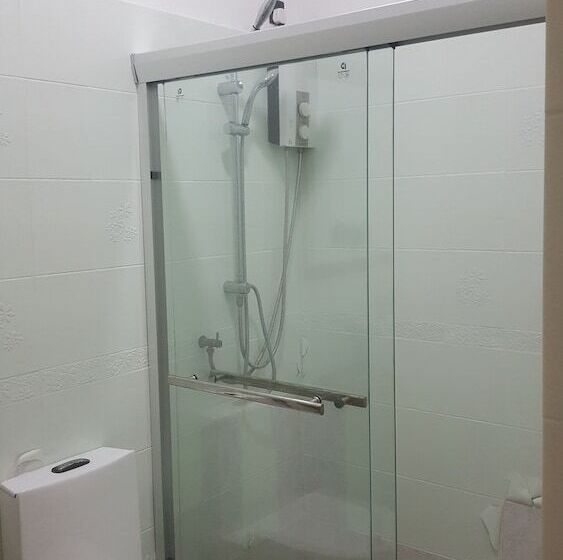 پانسیون White Diamond