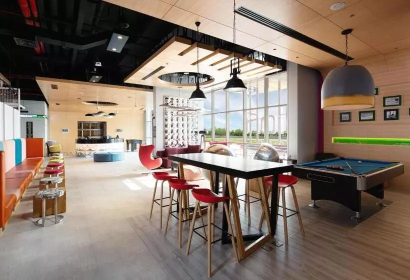 هتل Aloft Dubai South