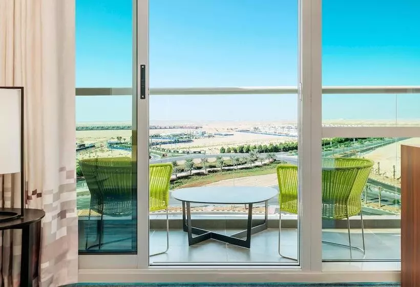 هتل Aloft Dubai South
