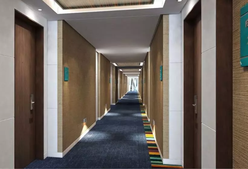 هتل Aloft Dubai South