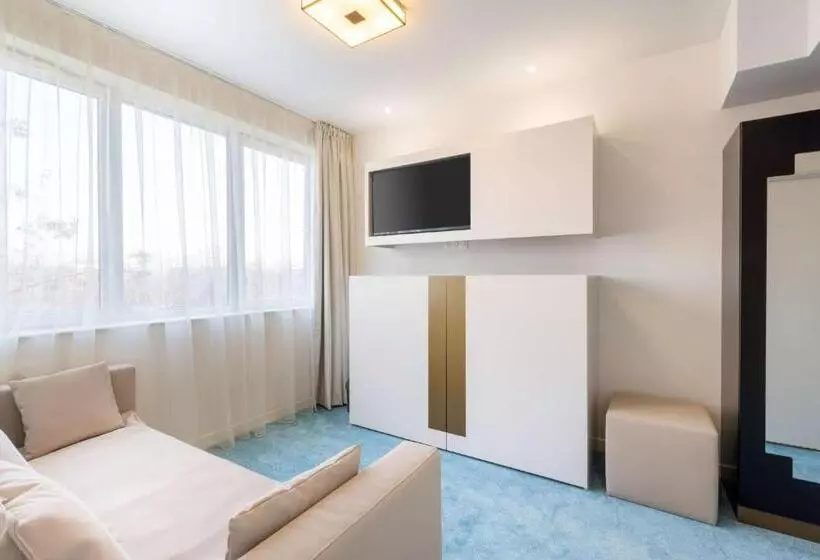 ホテル Best Western Hôtel Journel Paris Sud