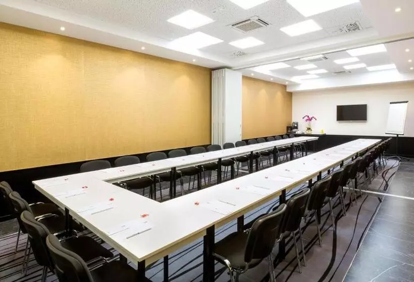 ホテル Best Western Hôtel Journel Paris Sud