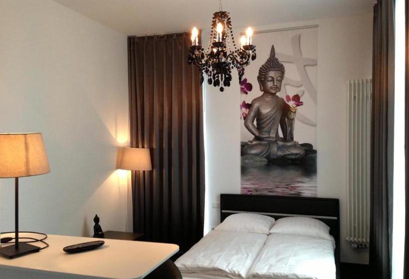 فندق Black Crystal