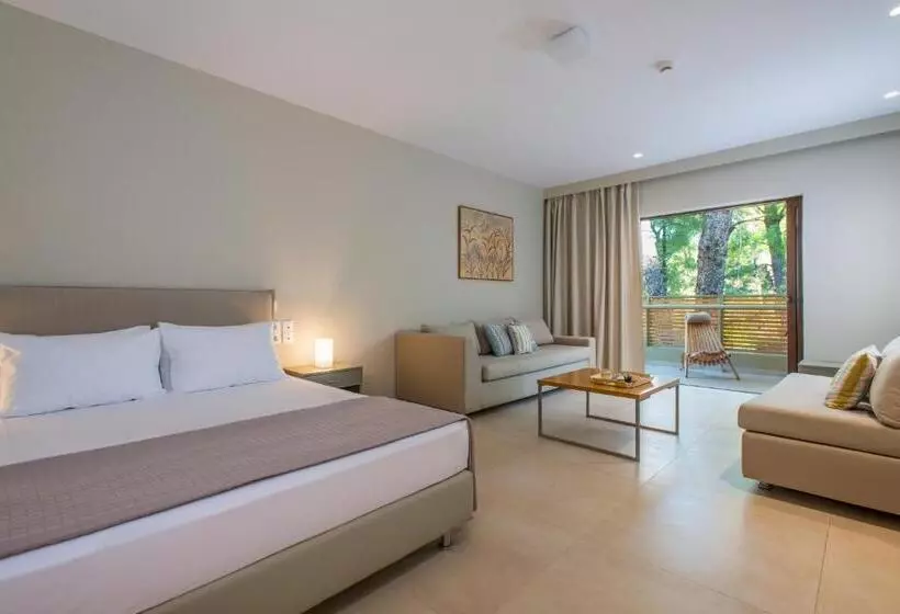 Hotelli Club Agia Anna