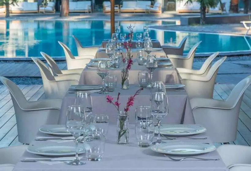 Hotelli Club Agia Anna