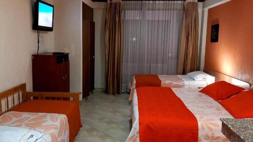 Fotos del hotel Estadio 63 C:  8