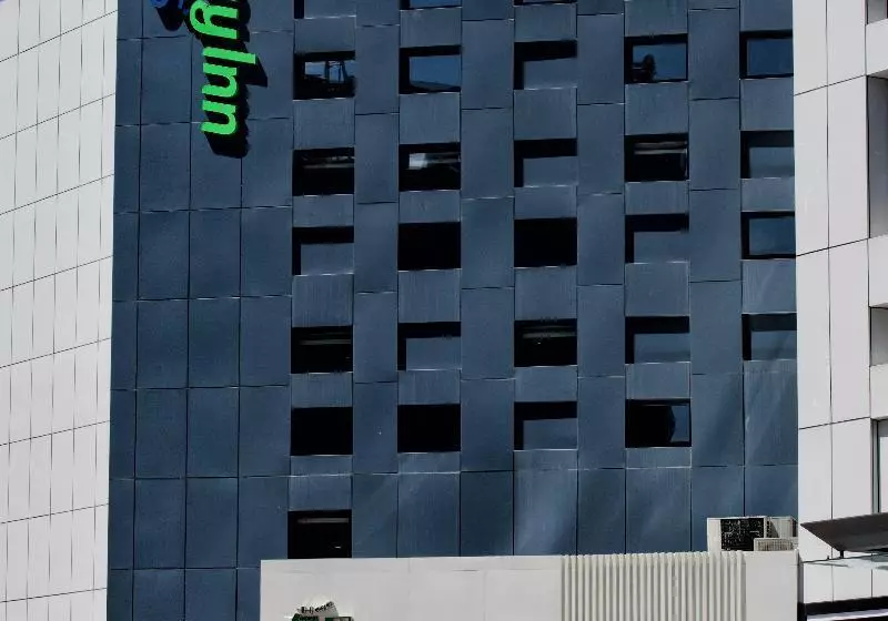 Hotelli Holiday Inn Express Qidong Downtown