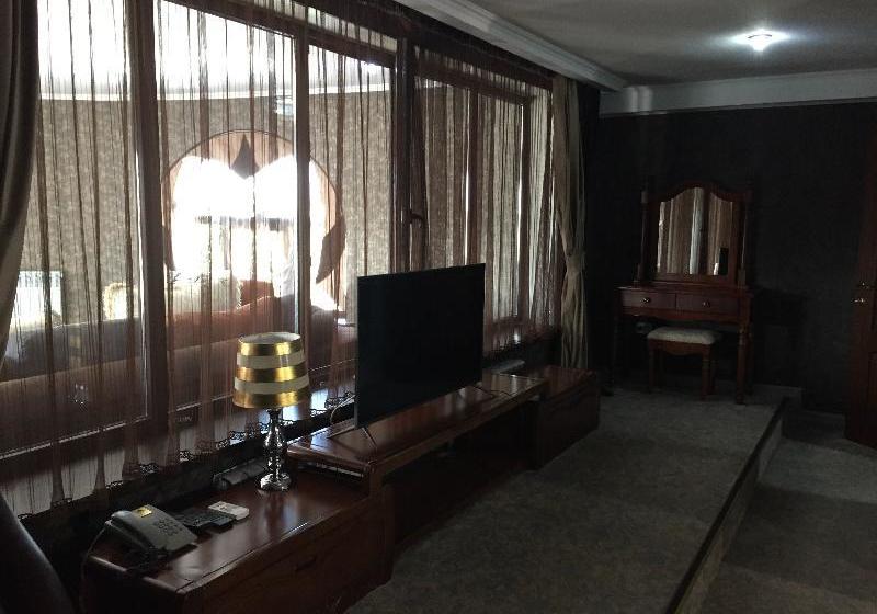 هتل Mini Inn Royal Orsep