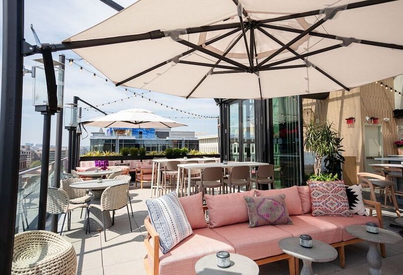 호텔 Moxy Washington, Dc Downtown