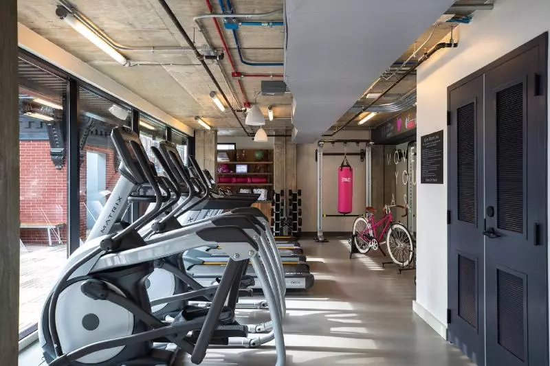 ホテル Moxy Washington, Dc Downtown