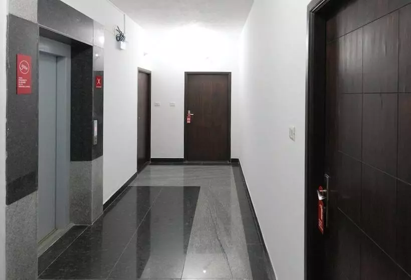 هتل Oyo 6345 Mahindra World City