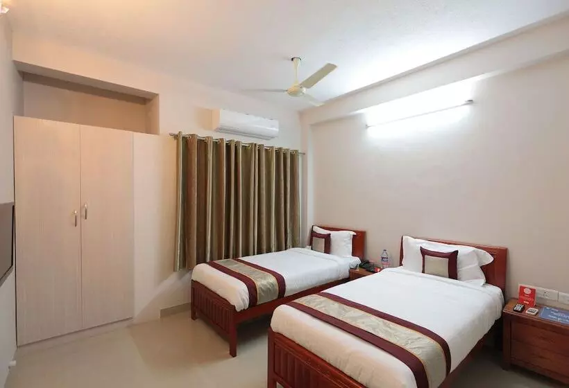 هتل Oyo 6345 Mahindra World City