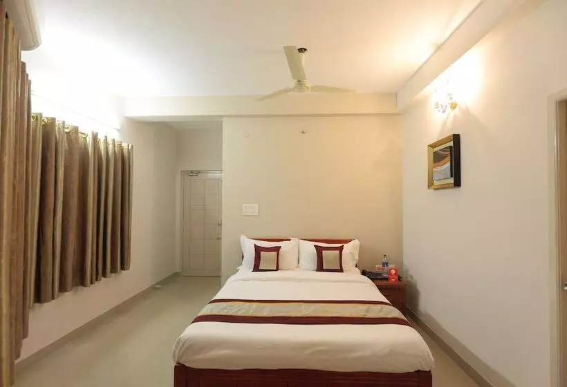 هتل Oyo 6345 Mahindra World City