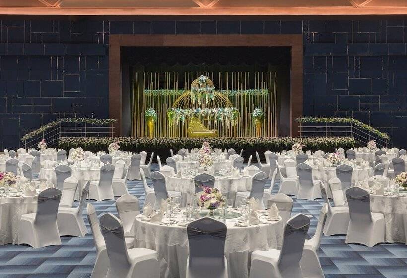 Sheraton Grand Bengaluru Whitefield Hotel & Convention Center